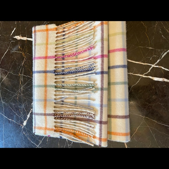 Coach Scarf - Picture 1 of 5